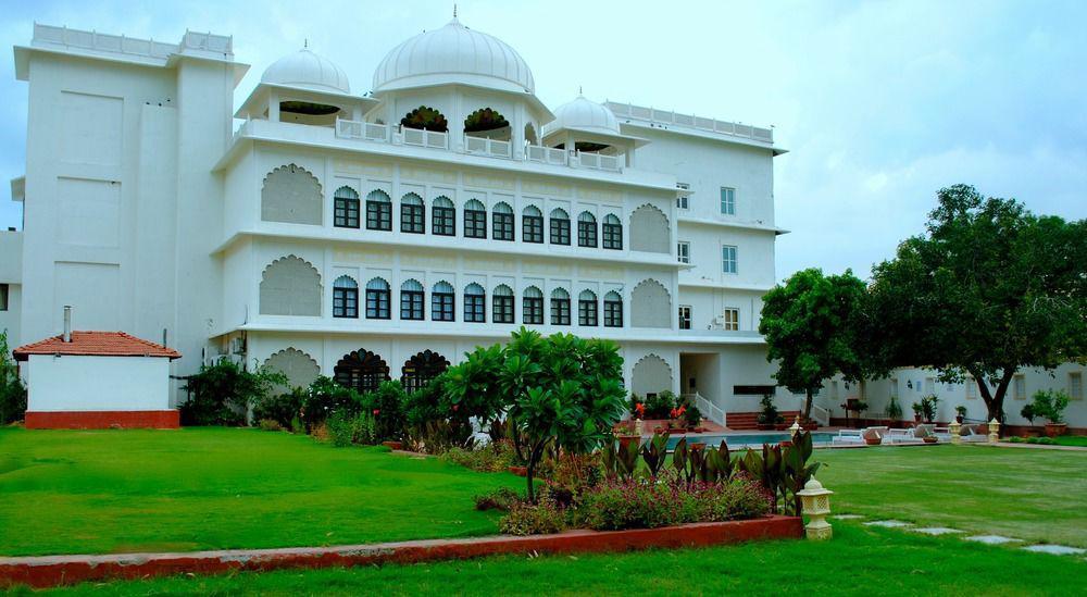 Hotel Treehouse Anuraga Palace Sawai Madhopur Exterior foto